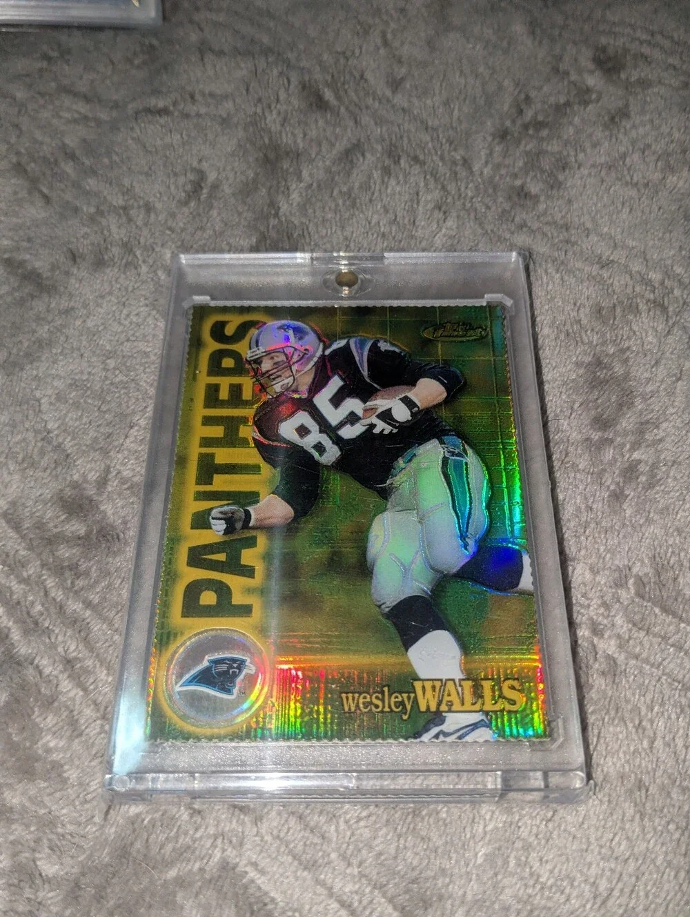 Rare Wesley Walls Gold Refractor /300 Football Card -
